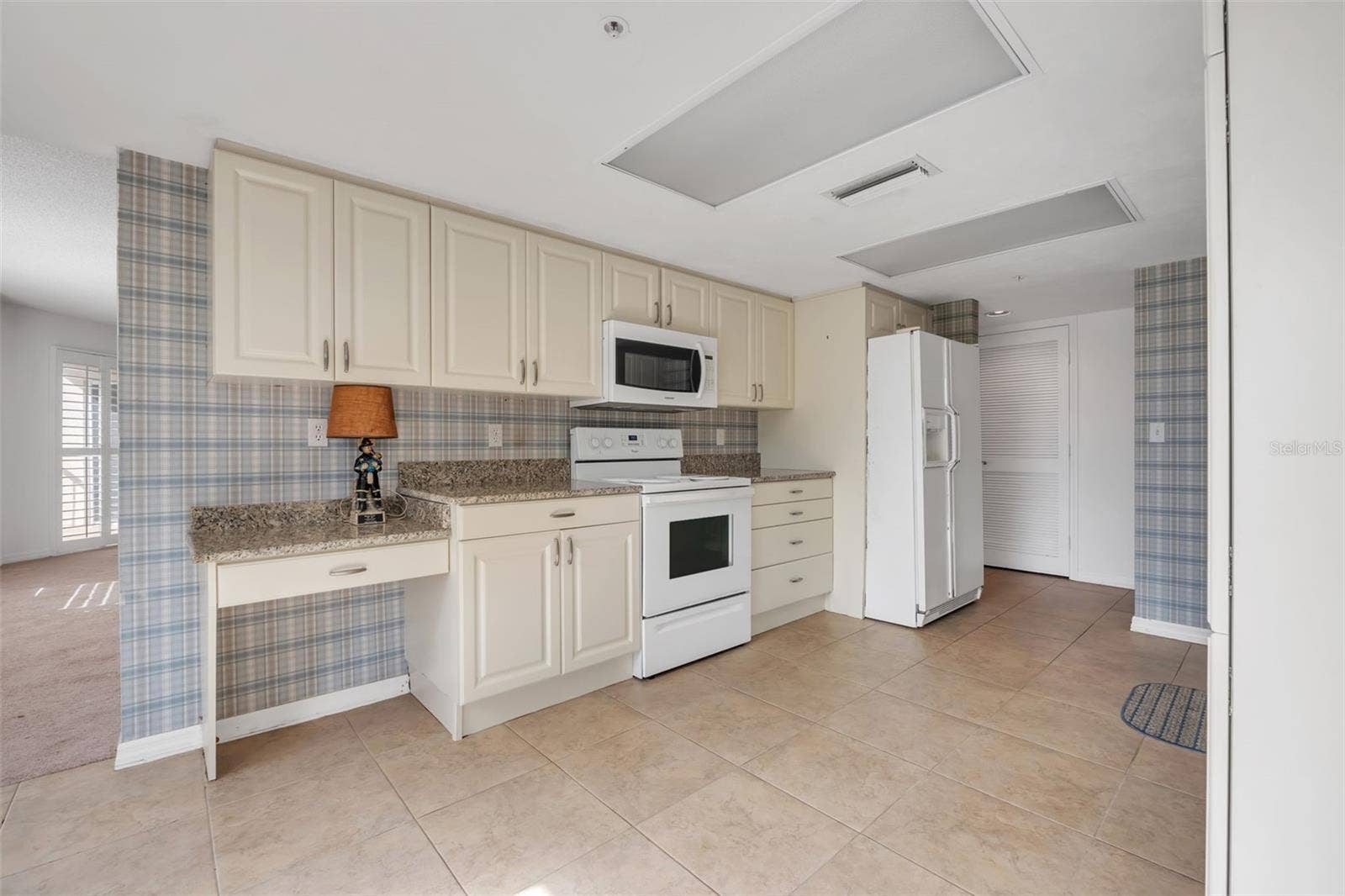 3 OCEANS BOULEVARD W, #2D4, Daytona Beach, FL 32118