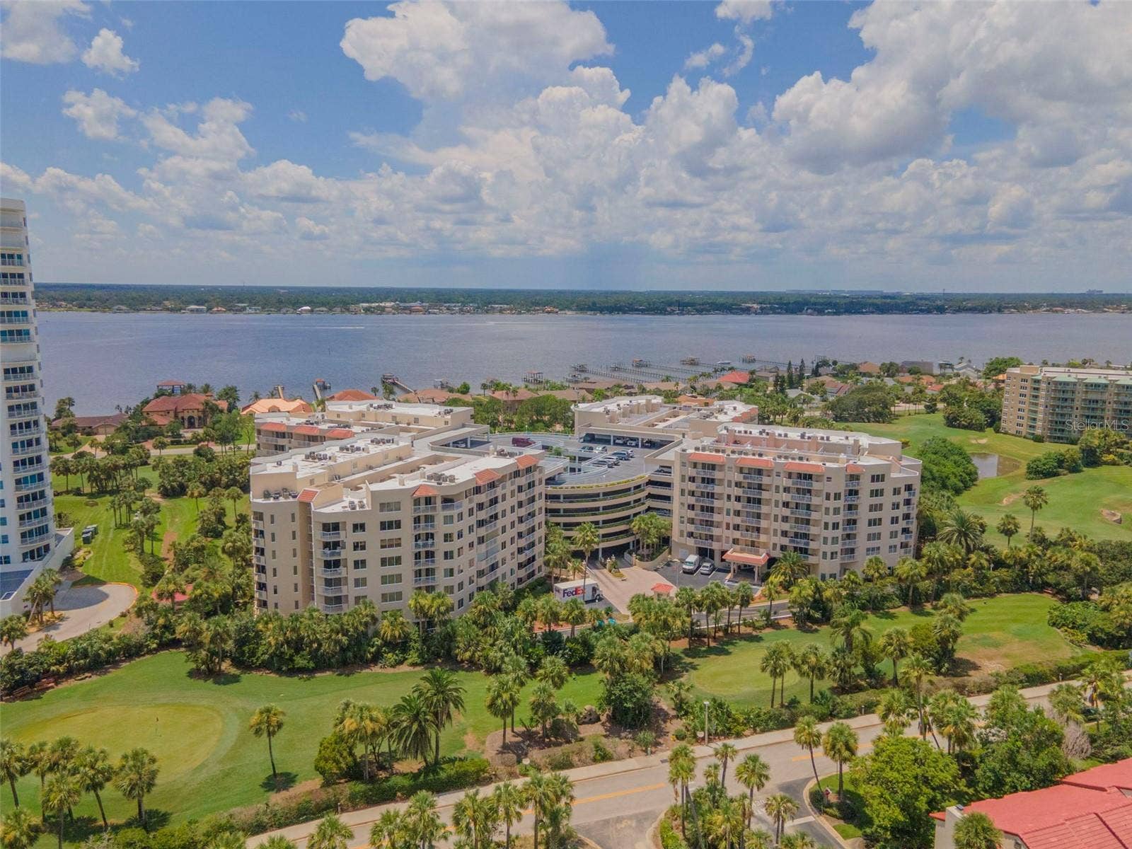3 OCEANS BOULEVARD W, #2D4, Daytona Beach, FL 32118