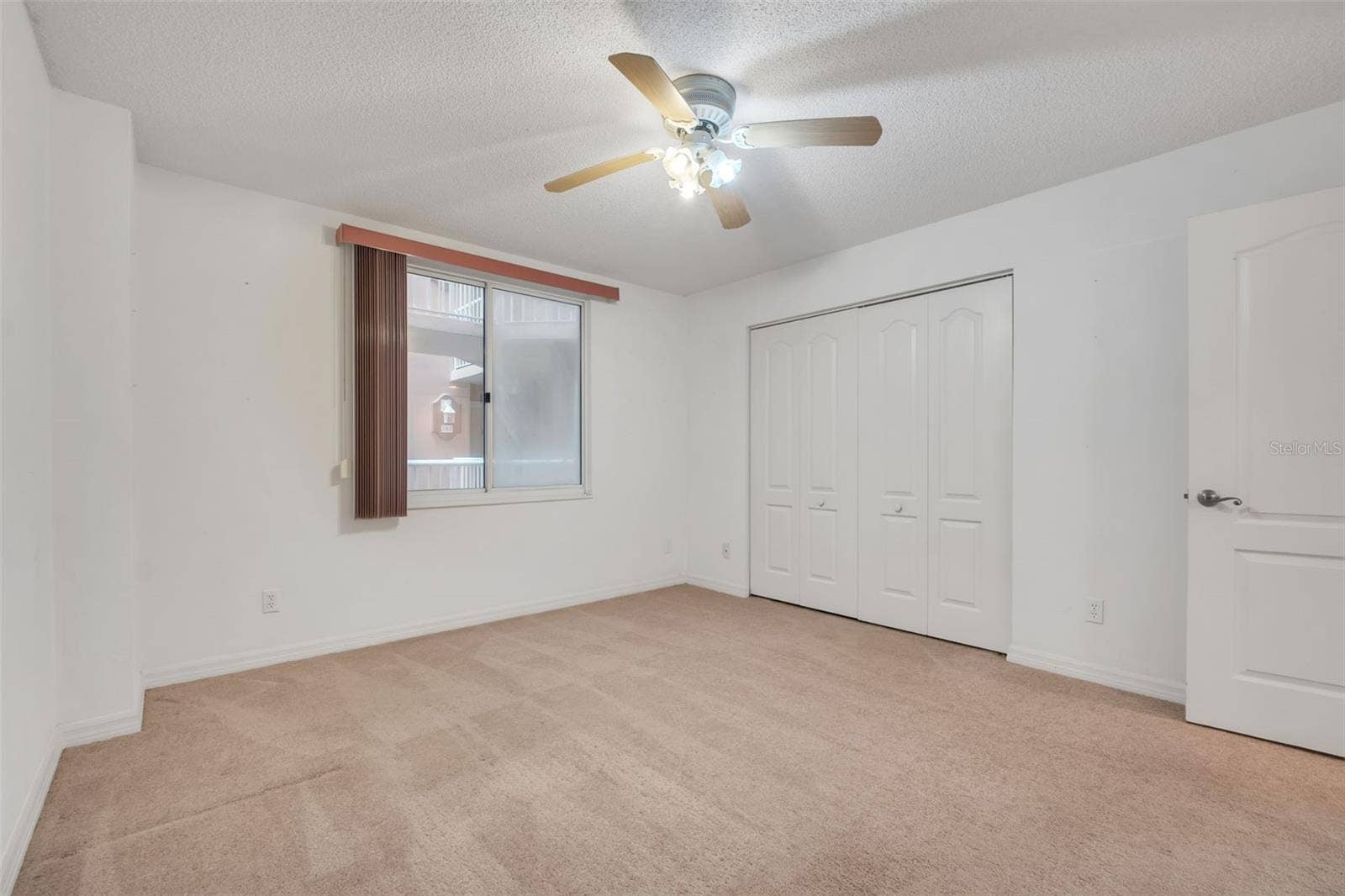 3 OCEANS BOULEVARD W, #2D4, Daytona Beach, FL 32118