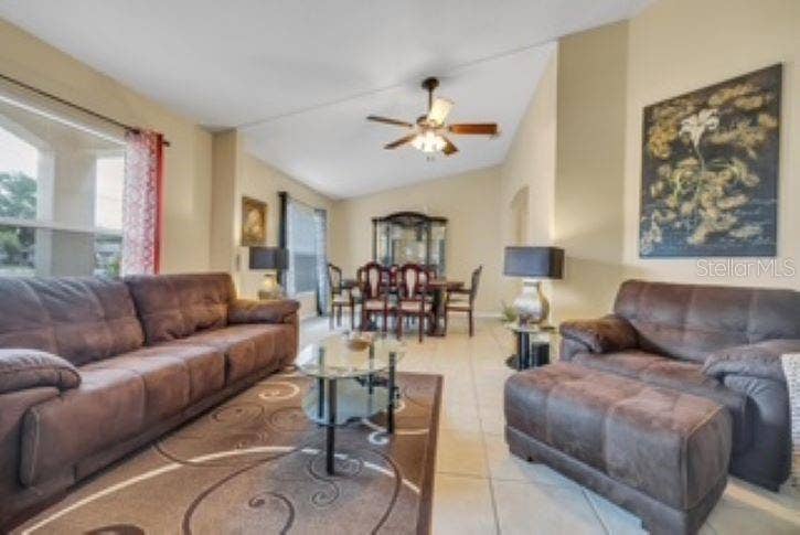27 PATRIC DRIVE, Palm Coast, FL 32164