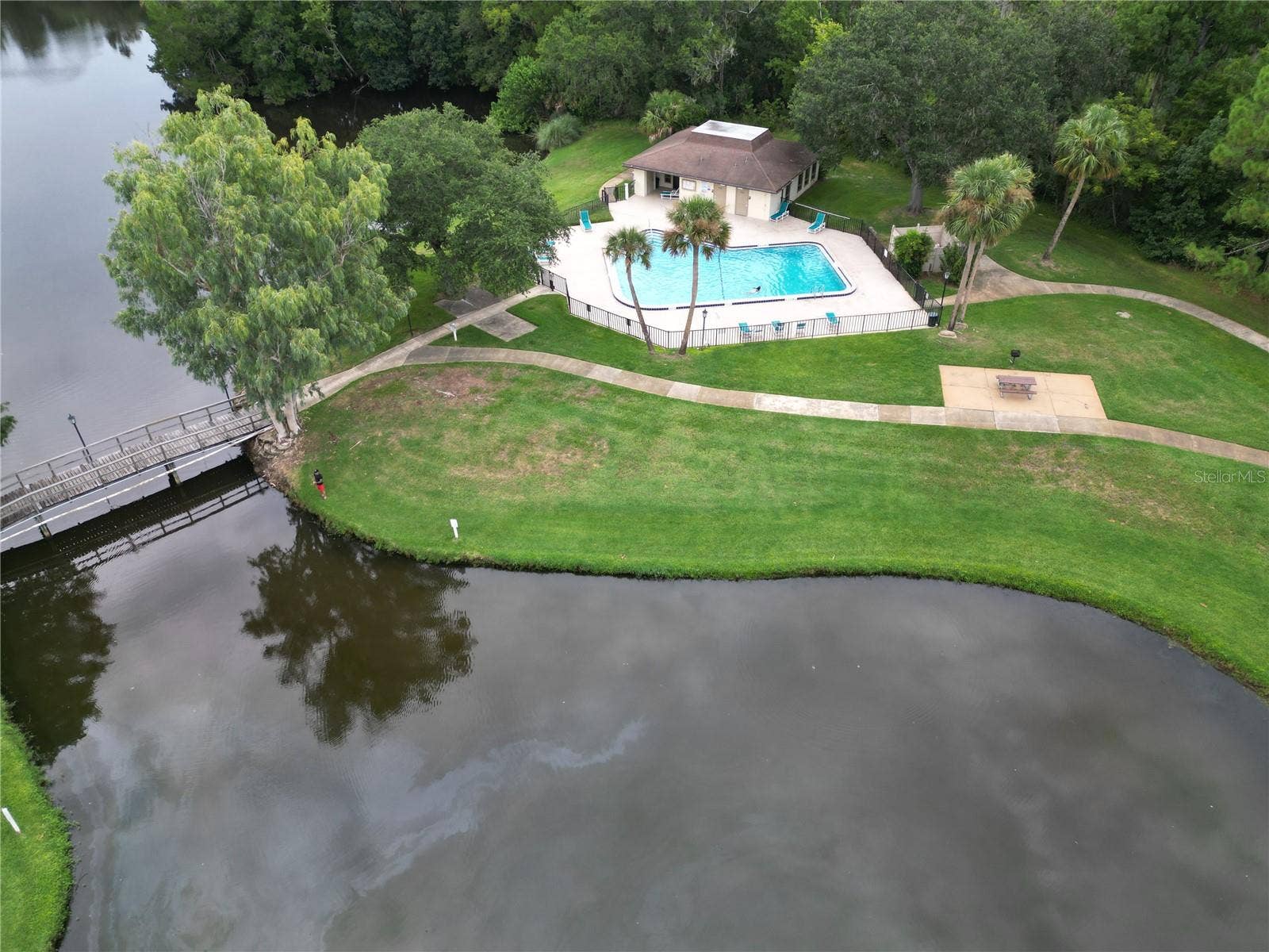 21 OAKWOOD PARK, Ormond Beach, FL 32174 21 OAKWOOD PARK, Ormond Beach, FL 32174