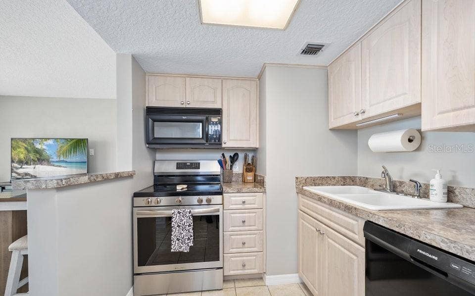2700 OCEAN SHORE BOULEVARD, #518, Ormond Beach, FL 32176 2700 OCEAN SHORE BOULEVARD, #518, Ormond Beach, FL 32176