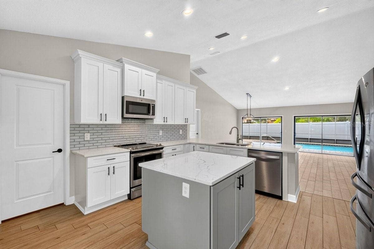 3 FOX HOLLOW DRIVE, Ormond Beach, FL 32174