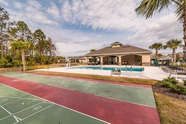 153 PARK PLACE CIRCLE, Palm Coast, FL 32164