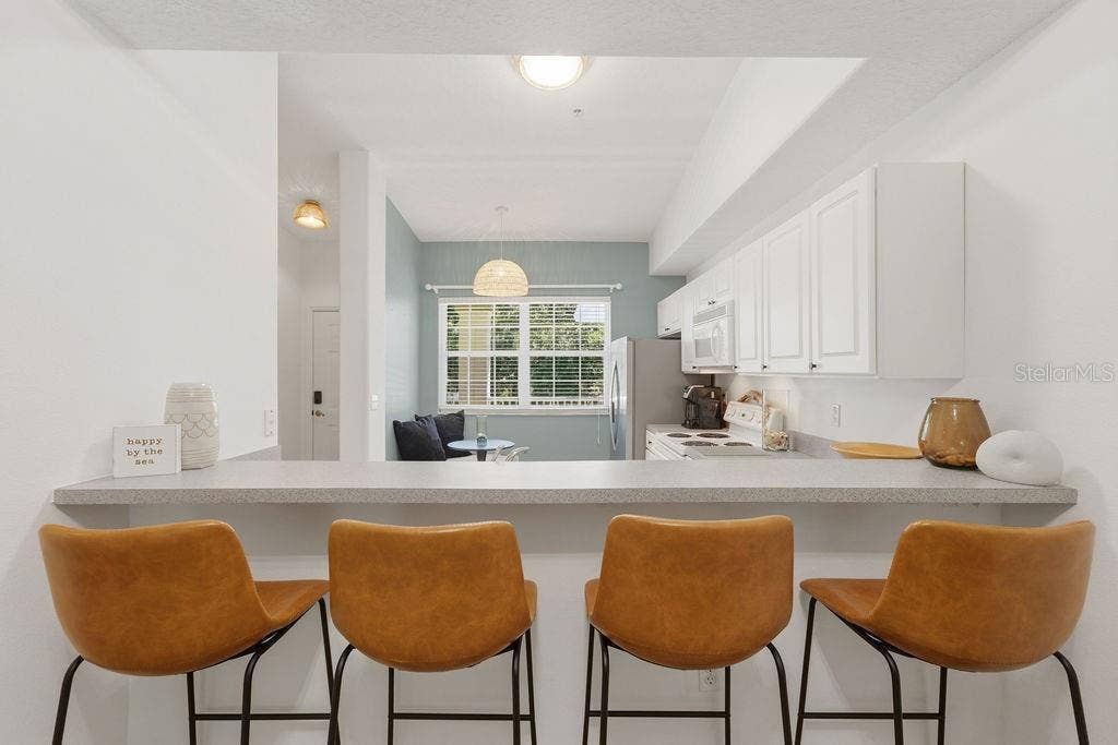 90 SAN JUAN DRIVE, #B202, Palm Coast, FL 32137 90 SAN JUAN DRIVE, #B202, Palm Coast, FL 32137