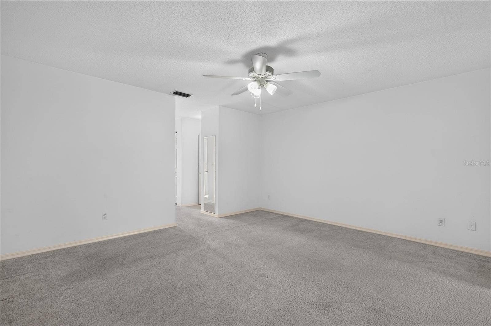 3 POINT PLEASANT DRIVE, Palm Coast, FL 32164