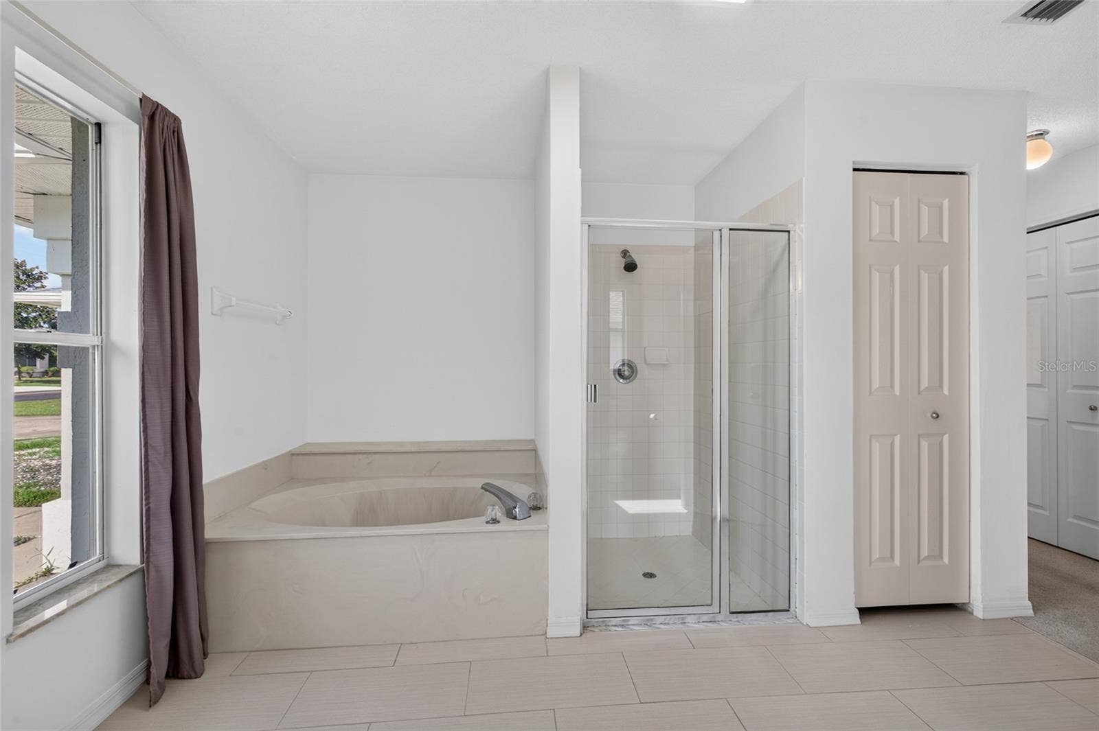 3 POINT PLEASANT DRIVE, Palm Coast, FL 32164