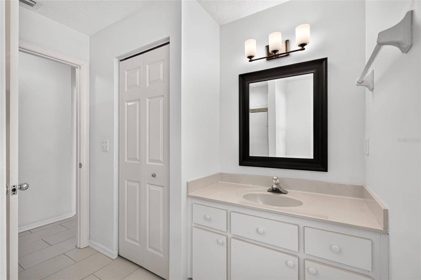 3 POINT PLEASANT DRIVE, Palm Coast, FL 32164