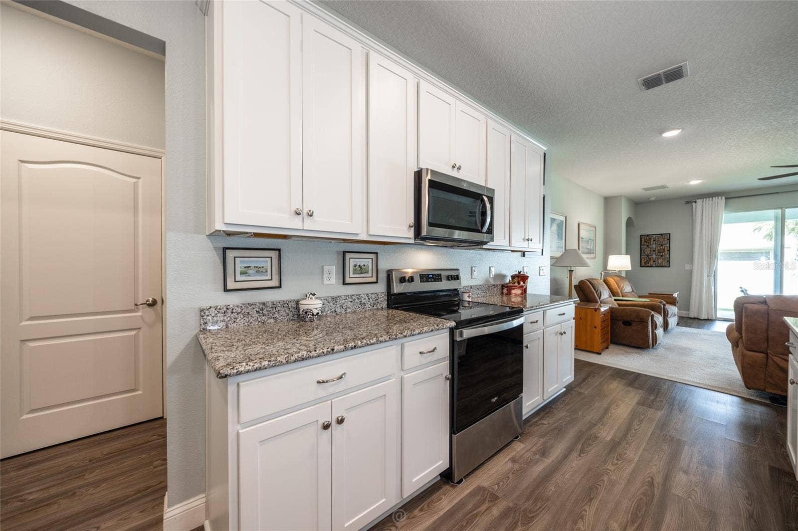 17 WHITE HAVEN LANE, Palm Coast, FL 32164 Coffee center