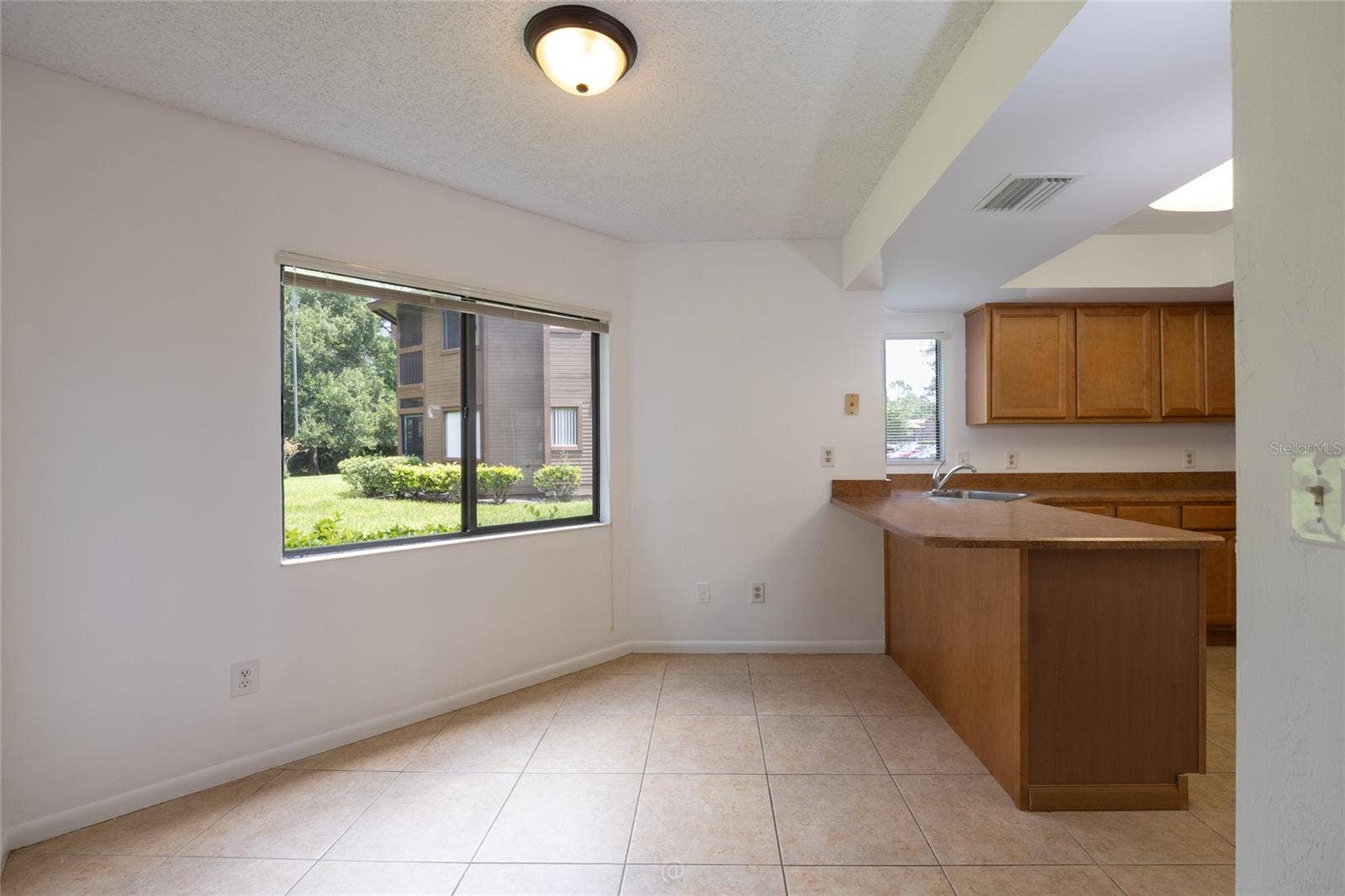 9 SOUTHBURY COURT, #9, Palm Coast, FL 32137 9 SOUTHBURY COURT, #9, Palm Coast, FL 32137