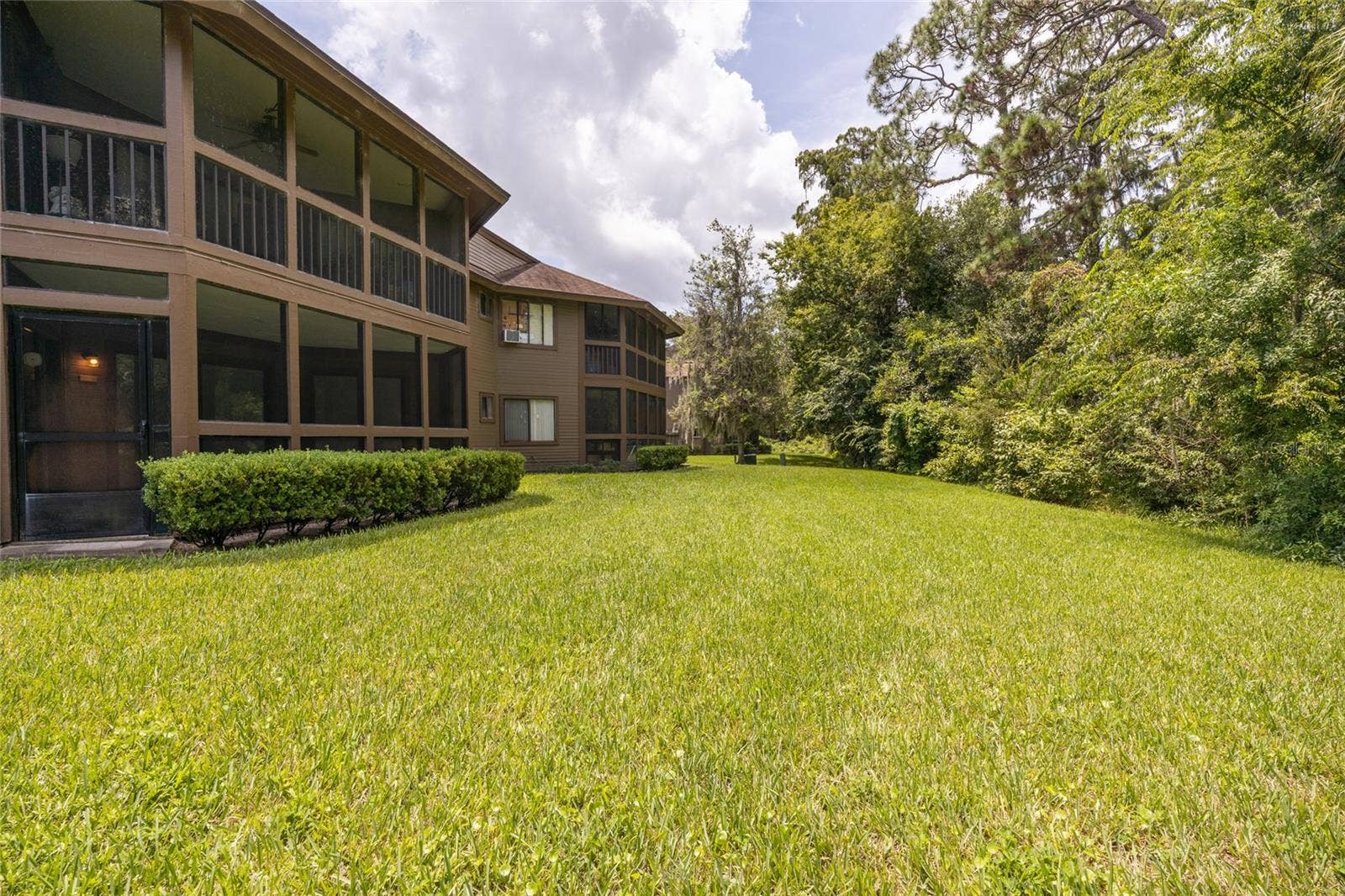 9 SOUTHBURY COURT, #9, Palm Coast, FL 32137 9 SOUTHBURY COURT, #9, Palm Coast, FL 32137