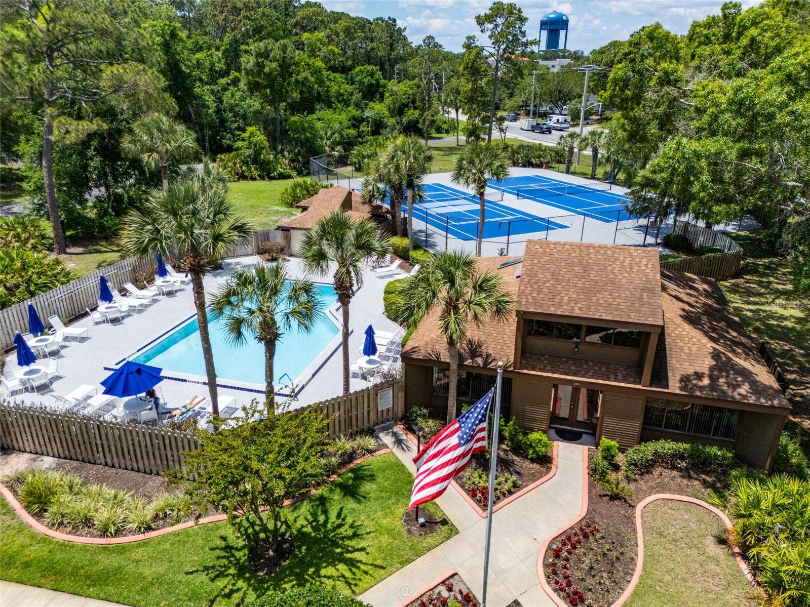 9 SOUTHBURY COURT, #9, Palm Coast, FL 32137 9 SOUTHBURY COURT, #9, Palm Coast, FL 32137