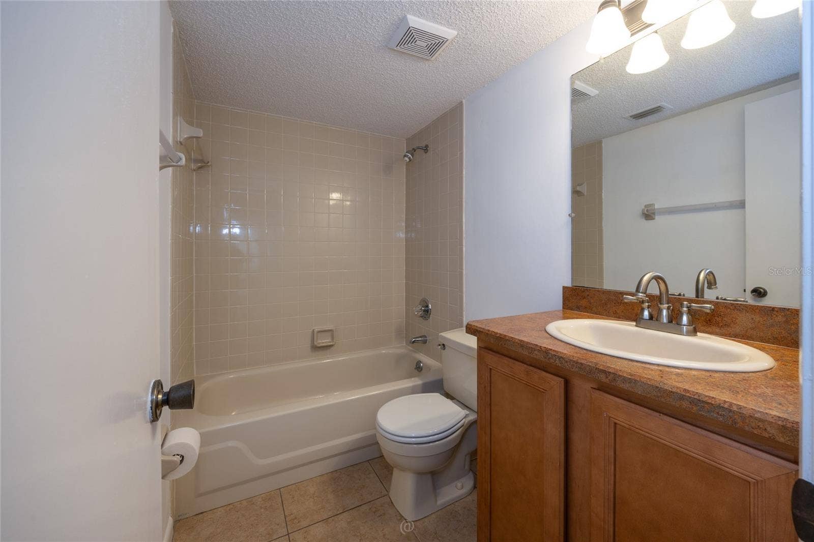 9 SOUTHBURY COURT, #9, Palm Coast, FL 32137 9 SOUTHBURY COURT, #9, Palm Coast, FL 32137