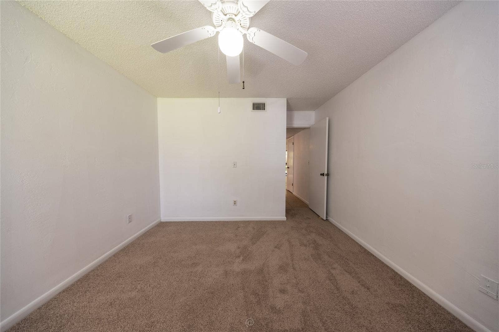 9 SOUTHBURY COURT, #9, Palm Coast, FL 32137 9 SOUTHBURY COURT, #9, Palm Coast, FL 32137