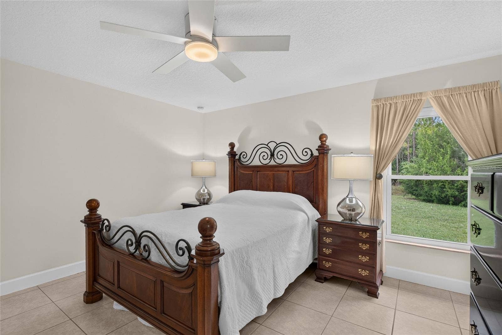39 WHITE HOUSE DRIVE, Palm Coast, FL 32164 39 WHITE HOUSE DRIVE, Palm Coast, FL 32164