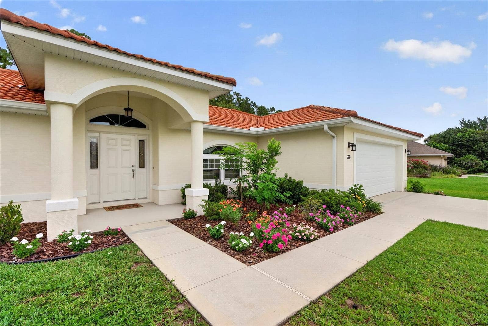39 WHITE HOUSE DRIVE, Palm Coast, FL 32164 39 WHITE HOUSE DRIVE, Palm Coast, FL 32164
