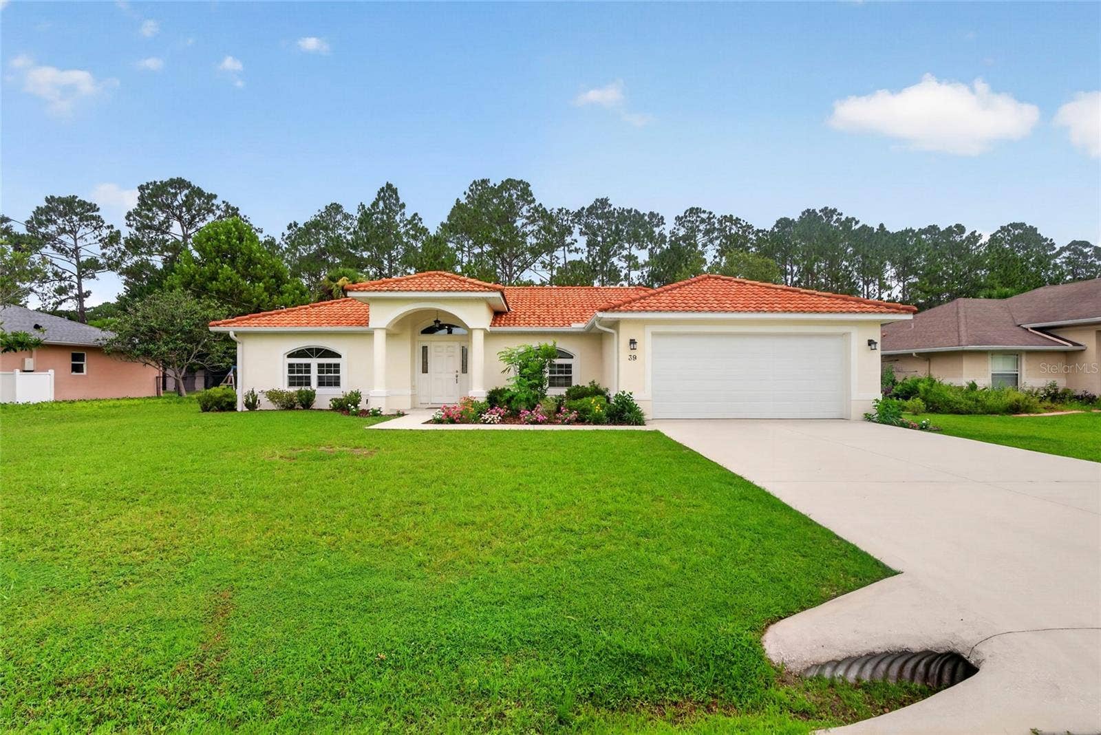 39 WHITE HOUSE DRIVE, Palm Coast, FL 32164 39 WHITE HOUSE DRIVE, Palm Coast, FL 32164