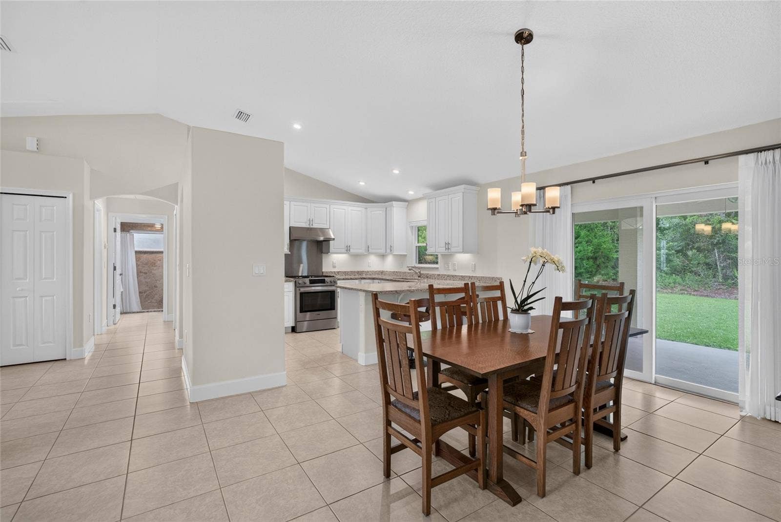 39 WHITE HOUSE DRIVE, Palm Coast, FL 32164 39 WHITE HOUSE DRIVE, Palm Coast, FL 32164