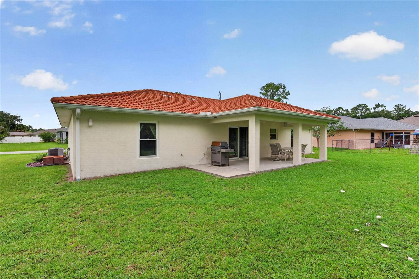 39 WHITE HOUSE DRIVE, Palm Coast, FL 32164 39 WHITE HOUSE DRIVE, Palm Coast, FL 32164