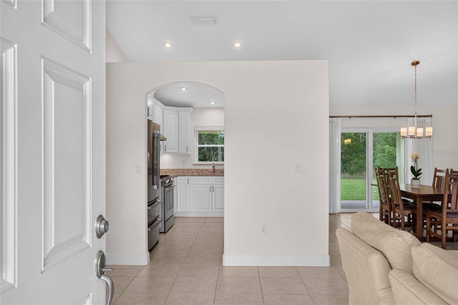 39 WHITE HOUSE DRIVE, Palm Coast, FL 32164 39 WHITE HOUSE DRIVE, Palm Coast, FL 32164