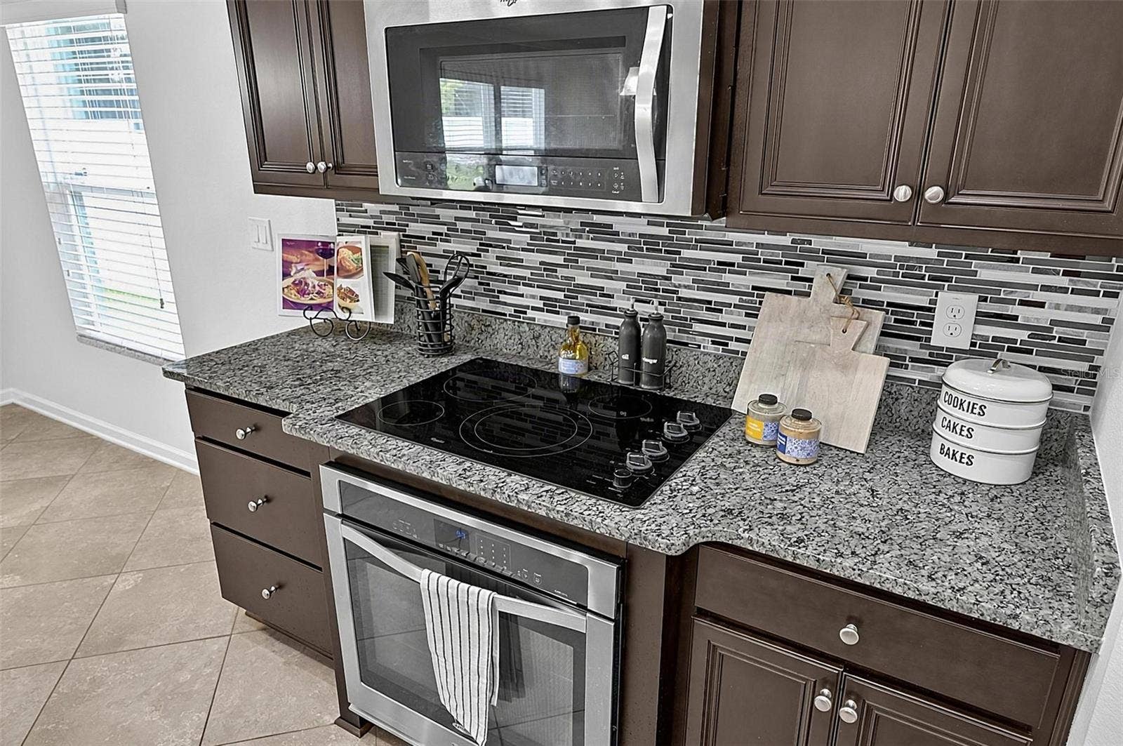 5 GRAHAM TRAIL, Palm Coast, FL 32137