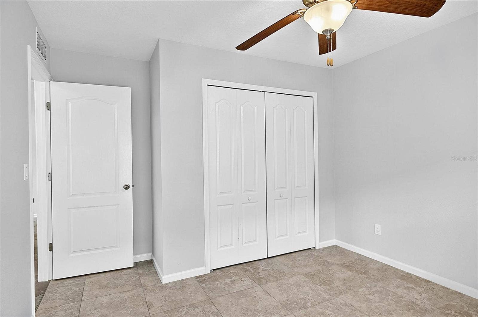 5 GRAHAM TRAIL, Palm Coast, FL 32137