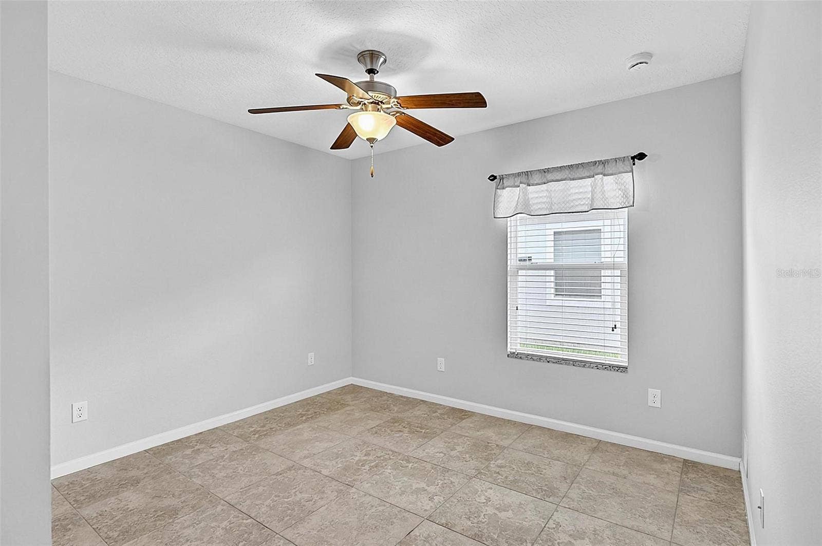 5 GRAHAM TRAIL, Palm Coast, FL 32137