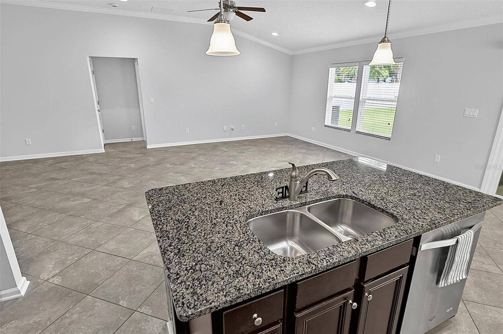 5 GRAHAM TRAIL, Palm Coast, FL 32137