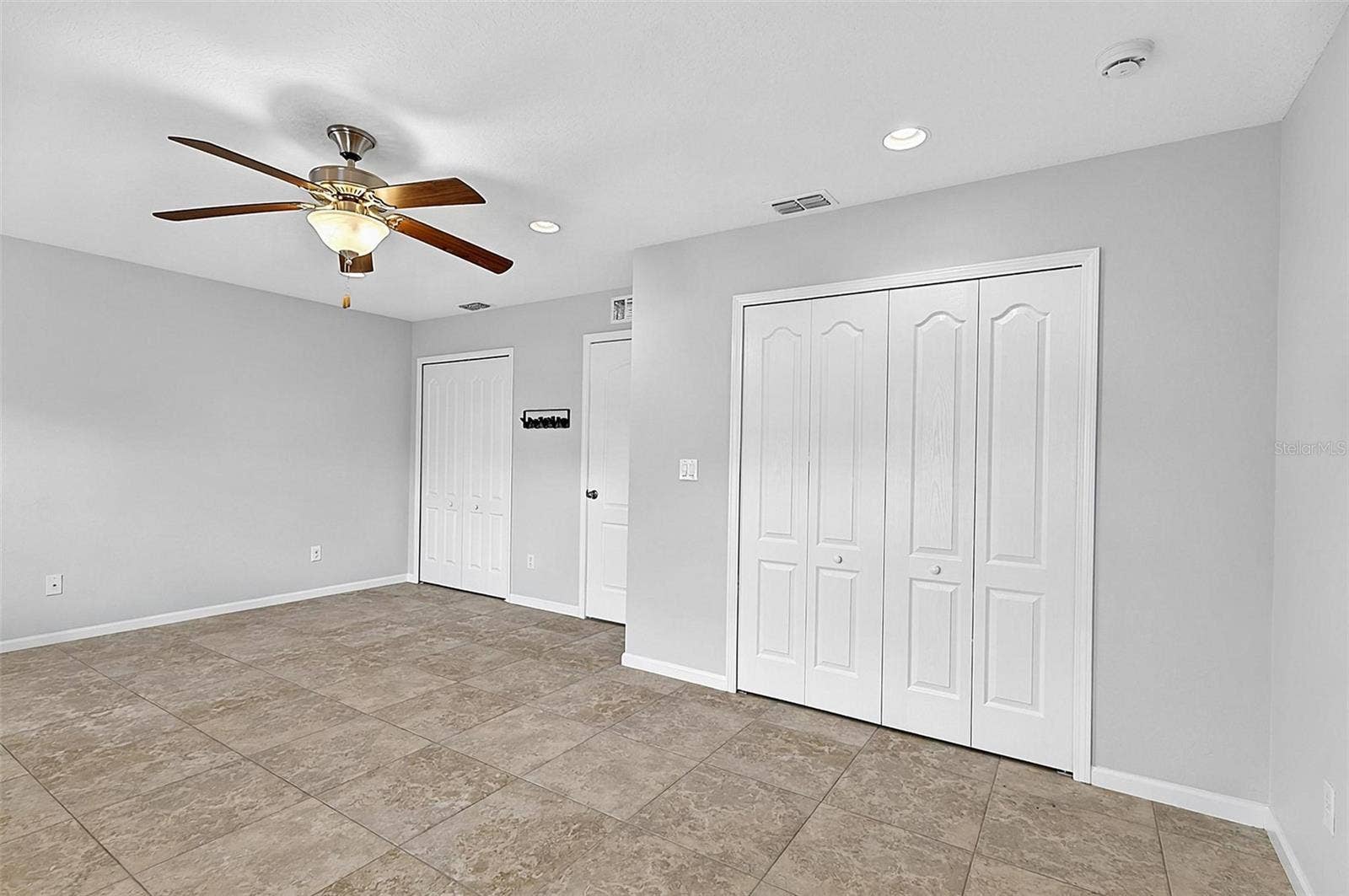 5 GRAHAM TRAIL, Palm Coast, FL 32137
