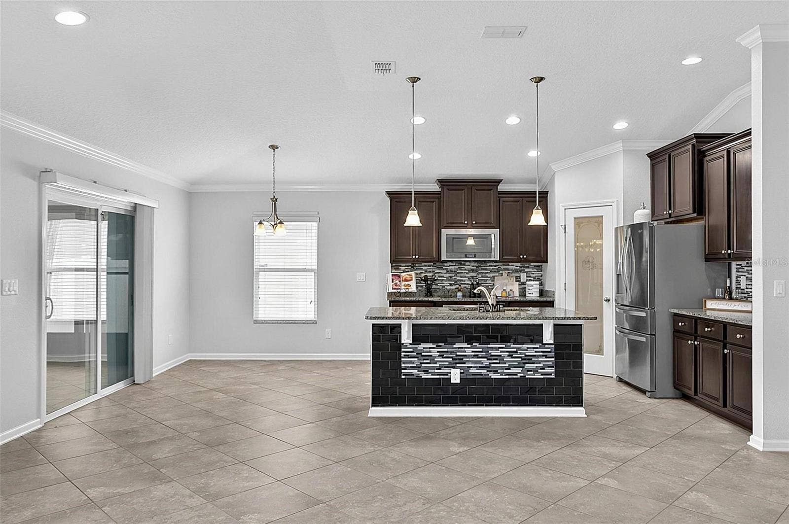 5 GRAHAM TRAIL, Palm Coast, FL 32137