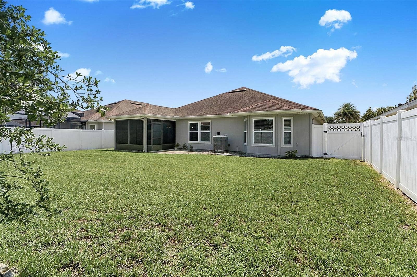 5 GRAHAM TRAIL, Palm Coast, FL 32137