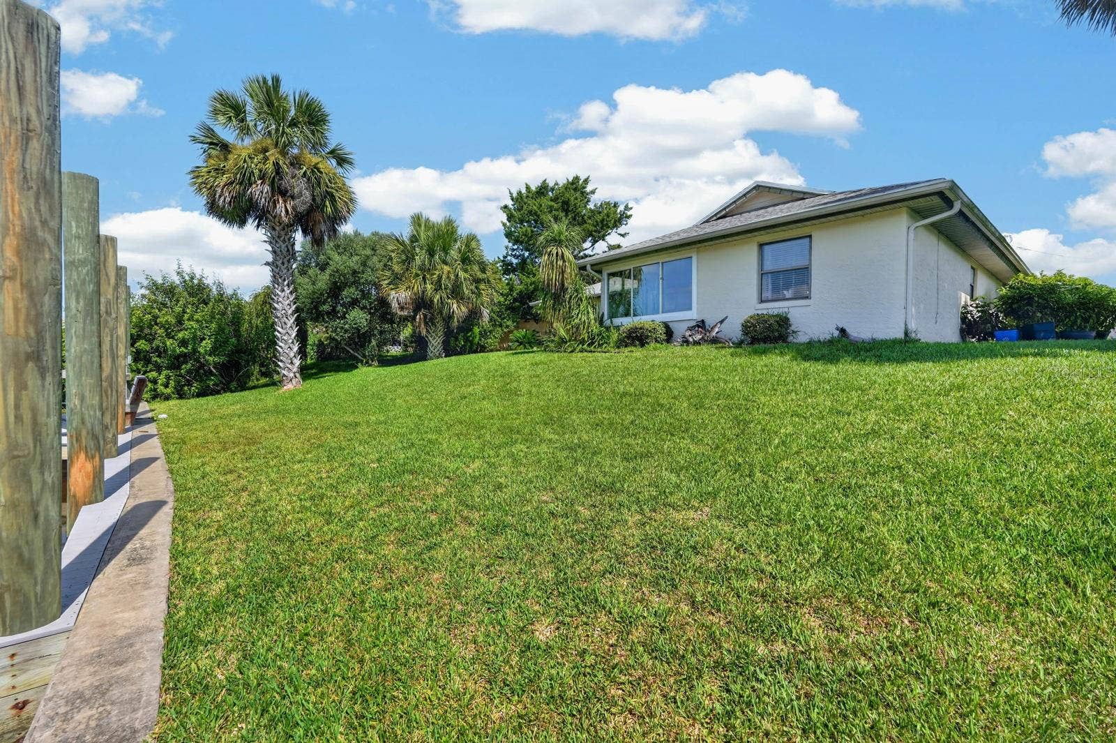 109 CORAL REEF COURT N, Palm Coast, FL 32137 109 CORAL REEF COURT N, Palm Coast, FL 32137