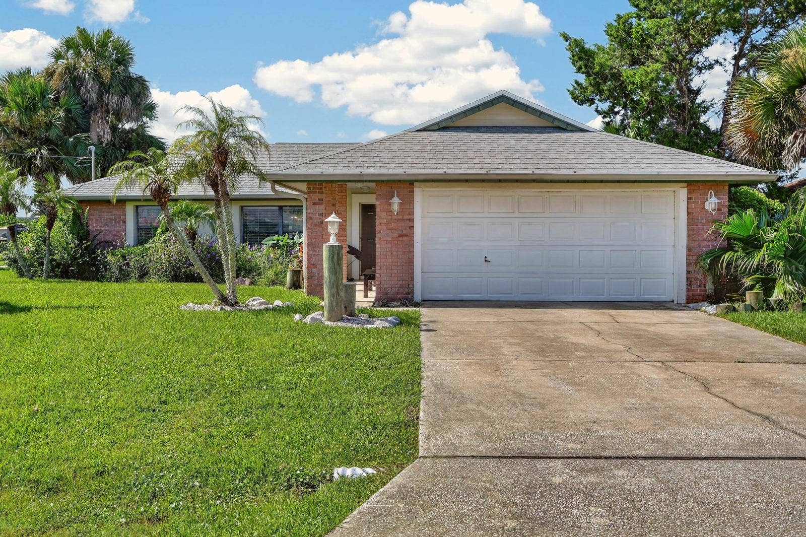 109 CORAL REEF COURT N, Palm Coast, FL 32137 109 CORAL REEF COURT N, Palm Coast, FL 32137