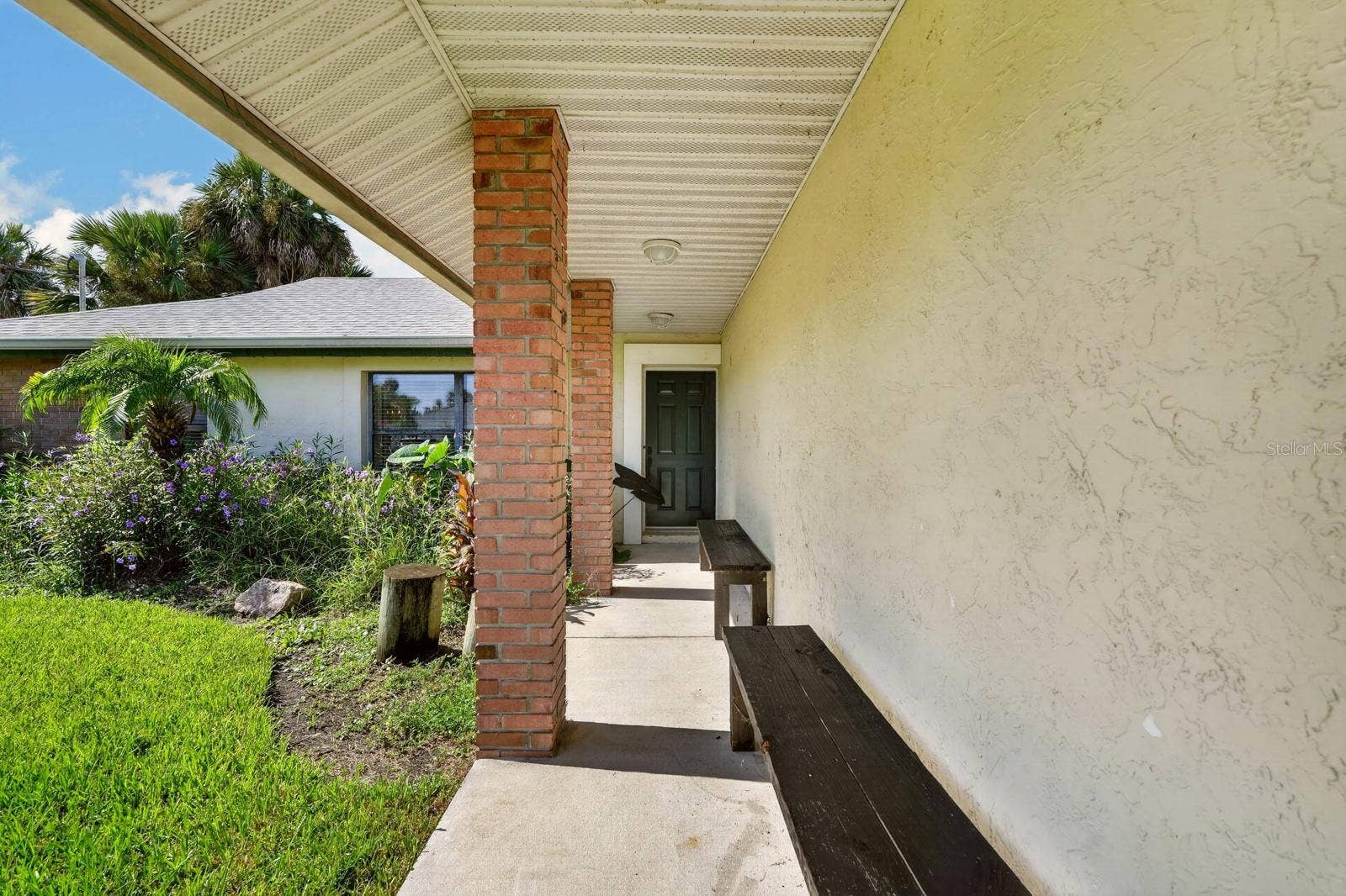 109 CORAL REEF COURT N, Palm Coast, FL 32137 109 CORAL REEF COURT N, Palm Coast, FL 32137