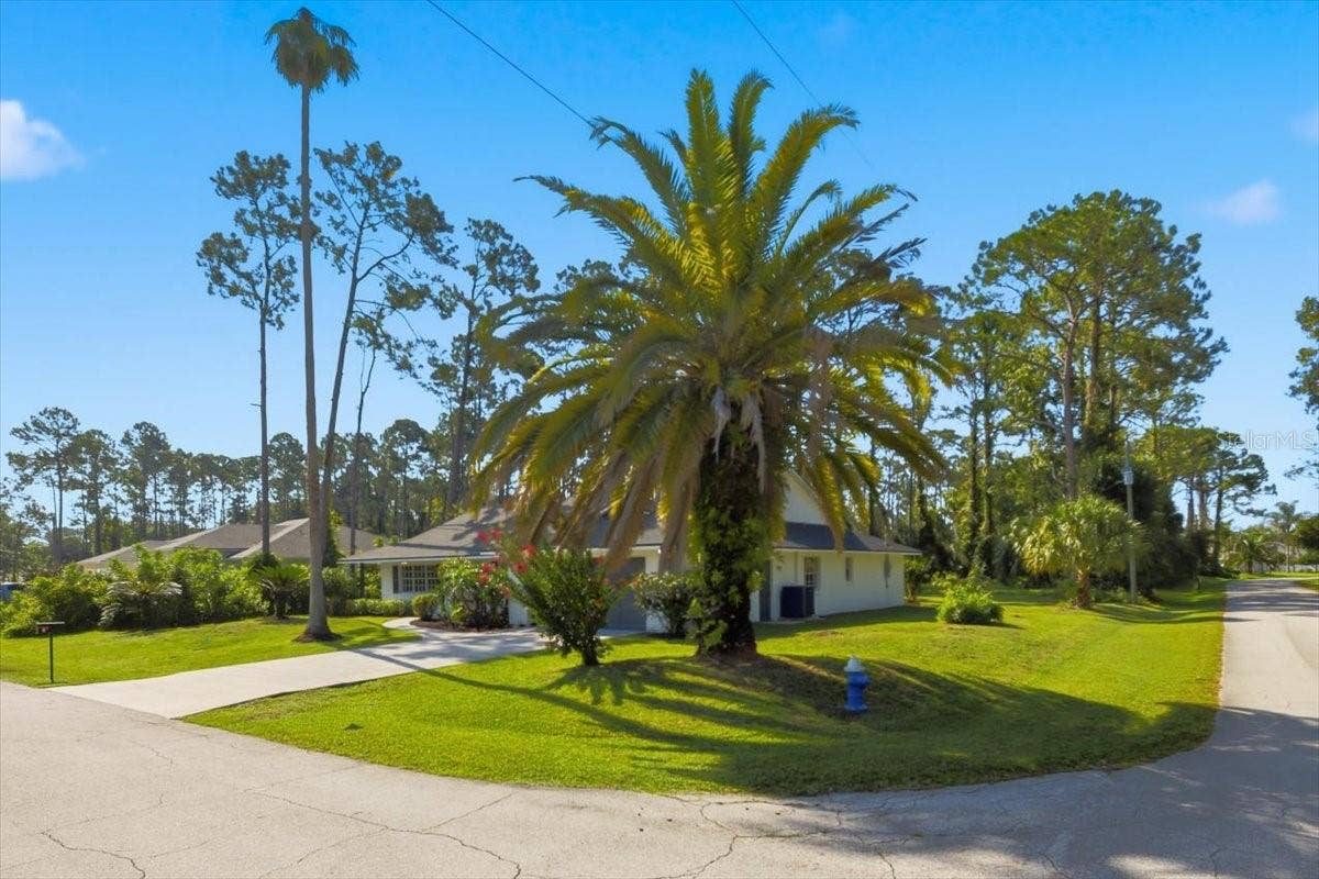 2 ELDER PLACE, Palm Coast, FL 32164 2 ELDER PLACE, Palm Coast, FL 32164