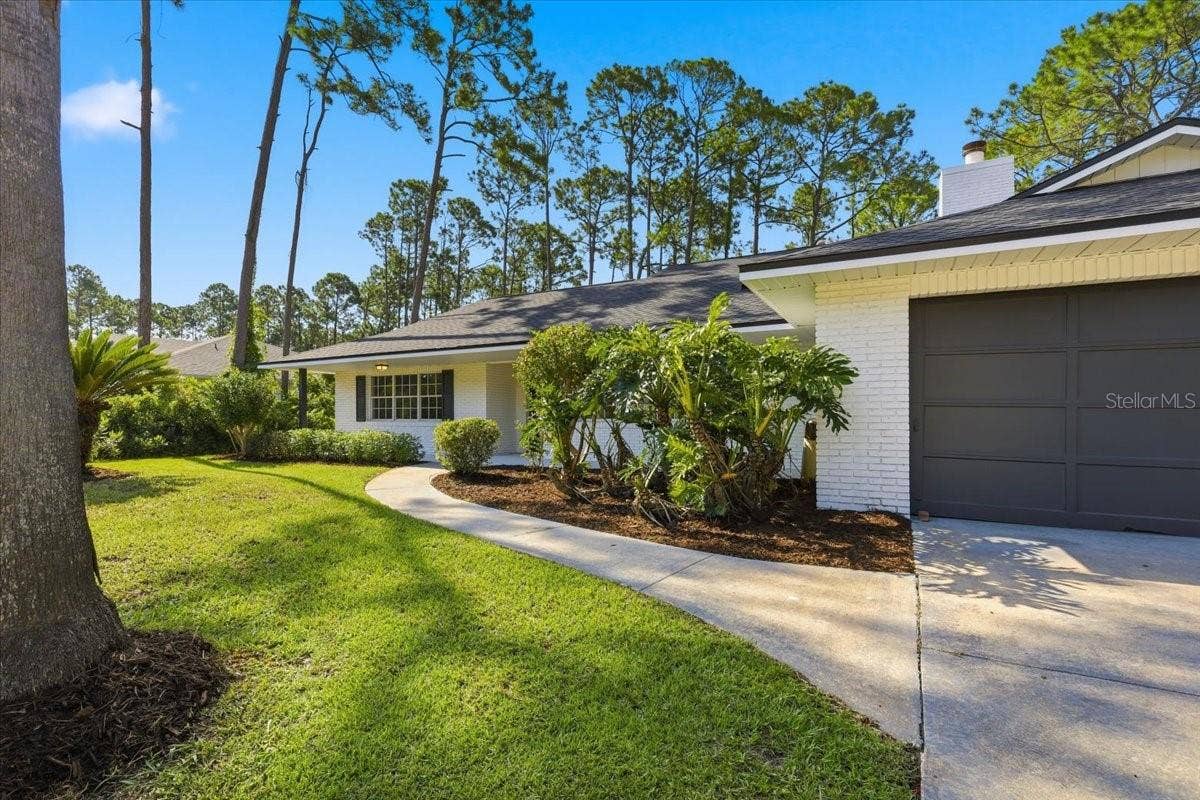 2 ELDER PLACE, Palm Coast, FL 32164 2 ELDER PLACE, Palm Coast, FL 32164