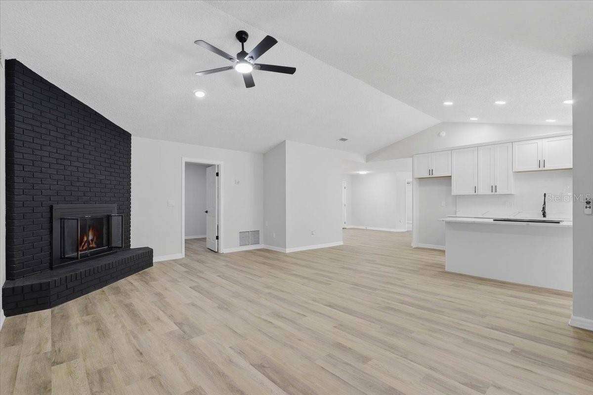2 ELDER PLACE, Palm Coast, FL 32164 2 ELDER PLACE, Palm Coast, FL 32164