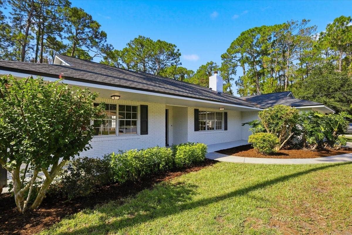 2 ELDER PLACE, Palm Coast, FL 32164 2 ELDER PLACE, Palm Coast, FL 32164