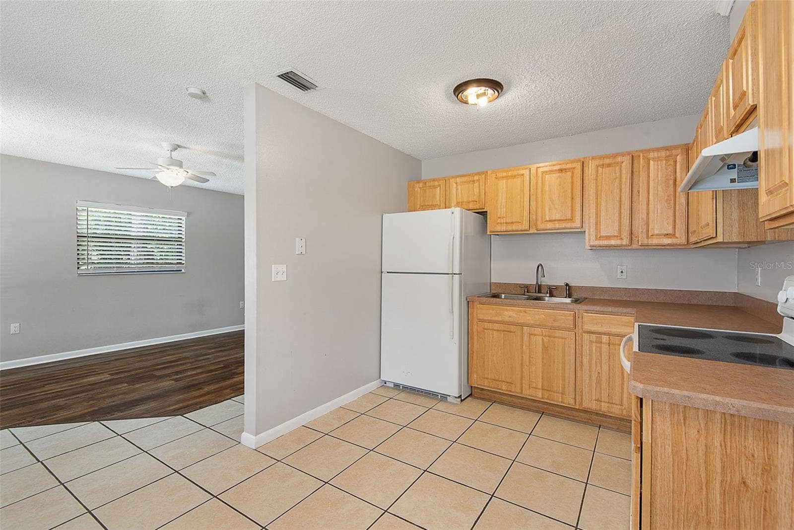 33 WELLWOOD LANE, Palm Coast, FL 32164