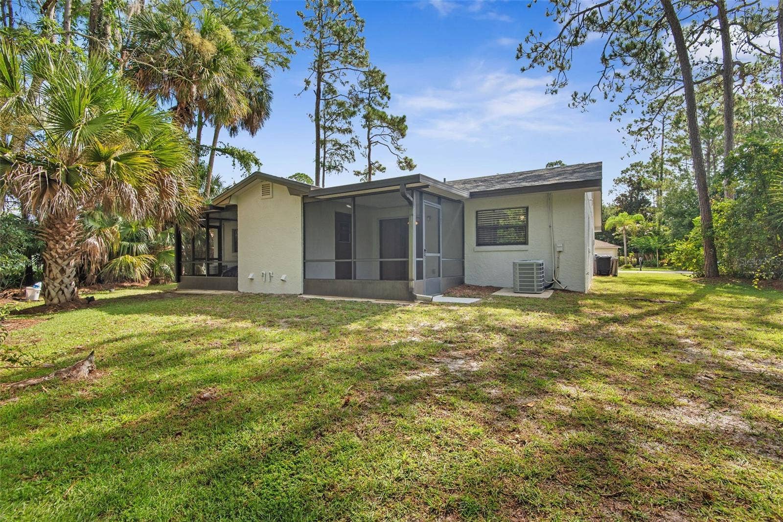 33 WELLWOOD LANE, Palm Coast, FL 32164