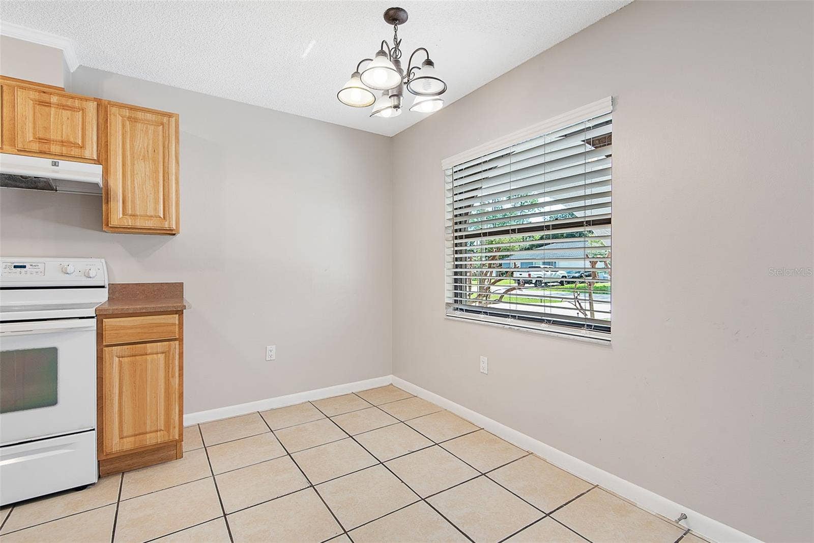 33 WELLWOOD LANE, Palm Coast, FL 32164