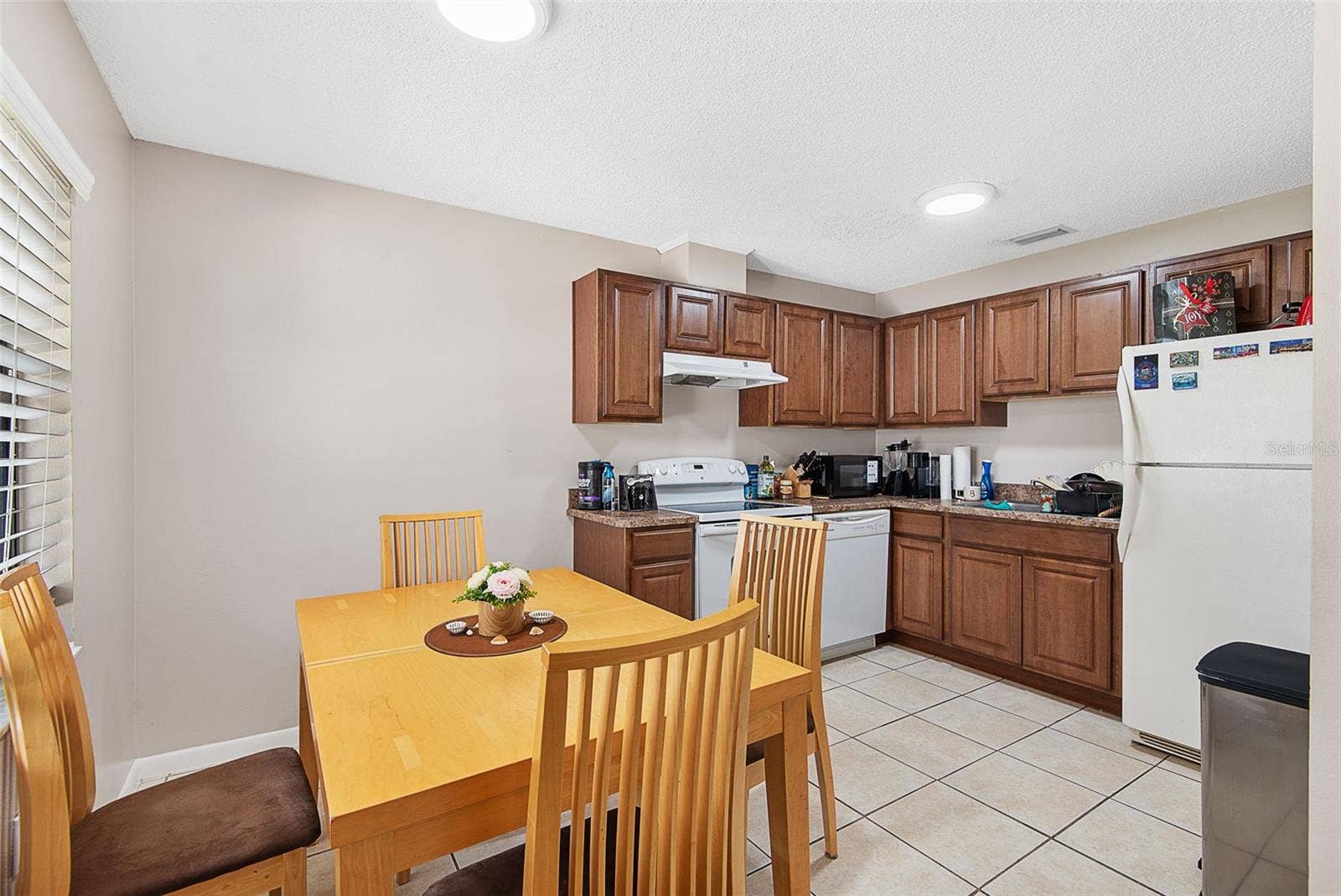 33 WELLWOOD LANE, Palm Coast, FL 32164