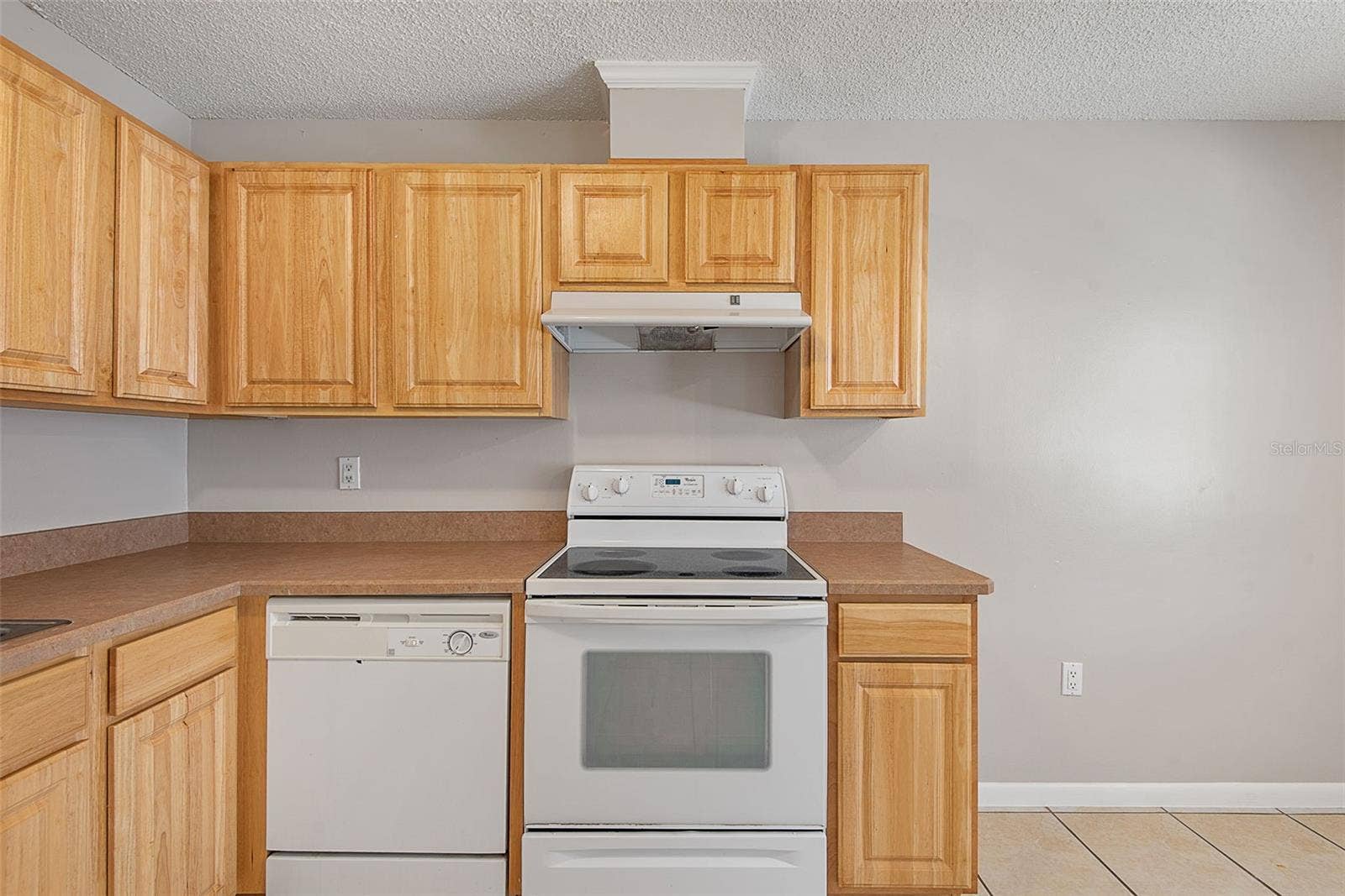 33 WELLWOOD LANE, Palm Coast, FL 32164