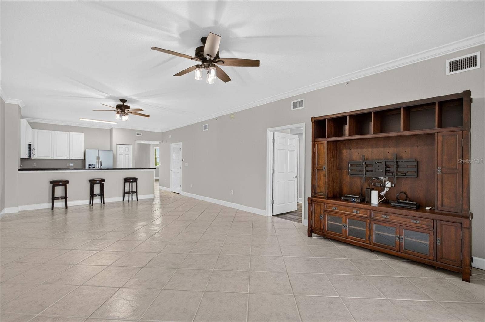 80 SURFVIEW DRIVE, #809, Palm Coast, FL 32137 80 SURFVIEW DRIVE, #809, Palm Coast, FL 32137