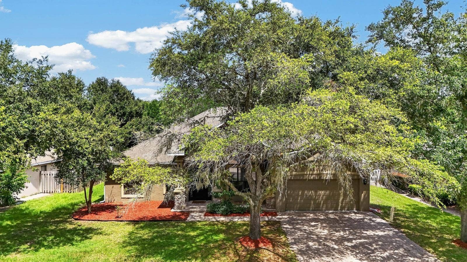 1517 CLAPTON DRIVE, Deland, FL 32720 1517 CLAPTON DRIVE, Deland, FL 32720