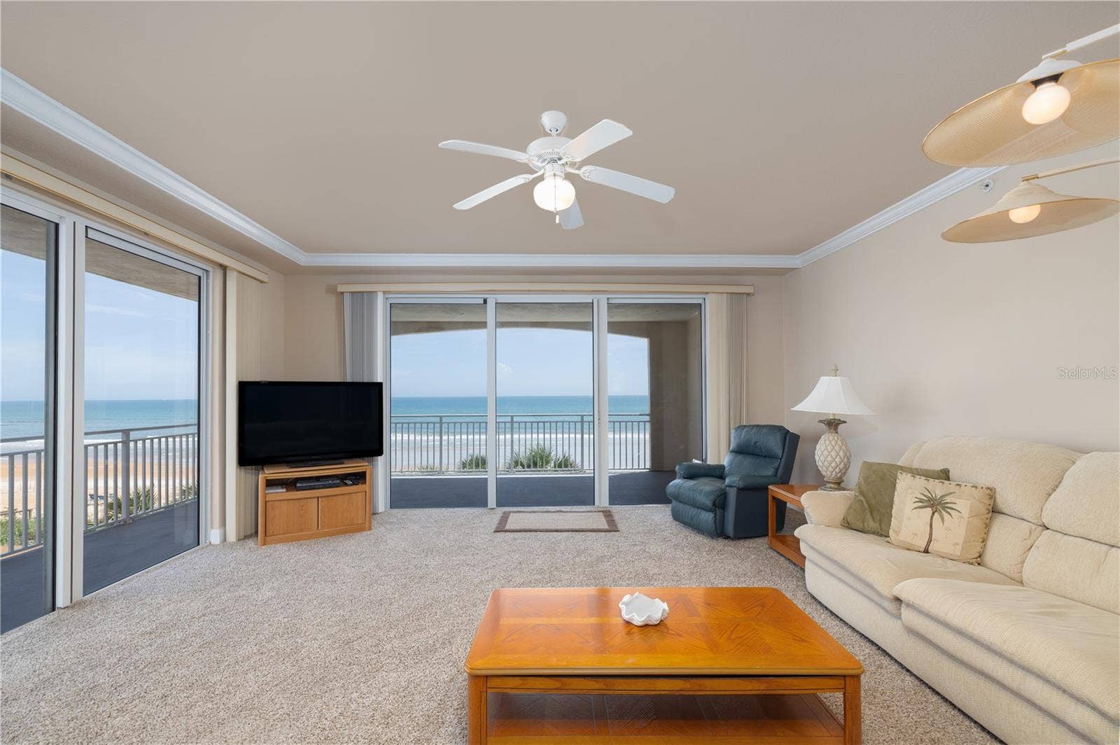 1425 OCEAN SHORE BOULEVARD, #203, Ormond Beach, FL 32176 1425 OCEAN SHORE BOULEVARD, #203, Ormond Beach, FL 32176