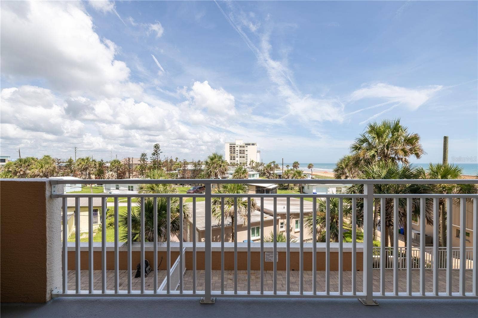 1425 OCEAN SHORE BOULEVARD, #203, Ormond Beach, FL 32176 1425 OCEAN SHORE BOULEVARD, #203, Ormond Beach, FL 32176
