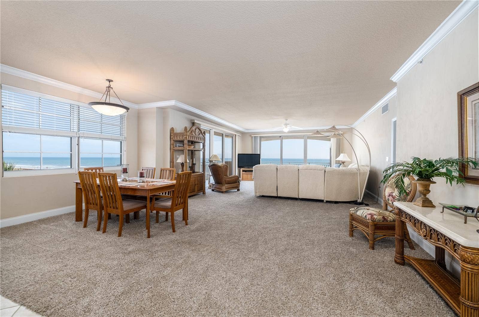 1425 OCEAN SHORE BOULEVARD, #203, Ormond Beach, FL 32176 1425 OCEAN SHORE BOULEVARD, #203, Ormond Beach, FL 32176