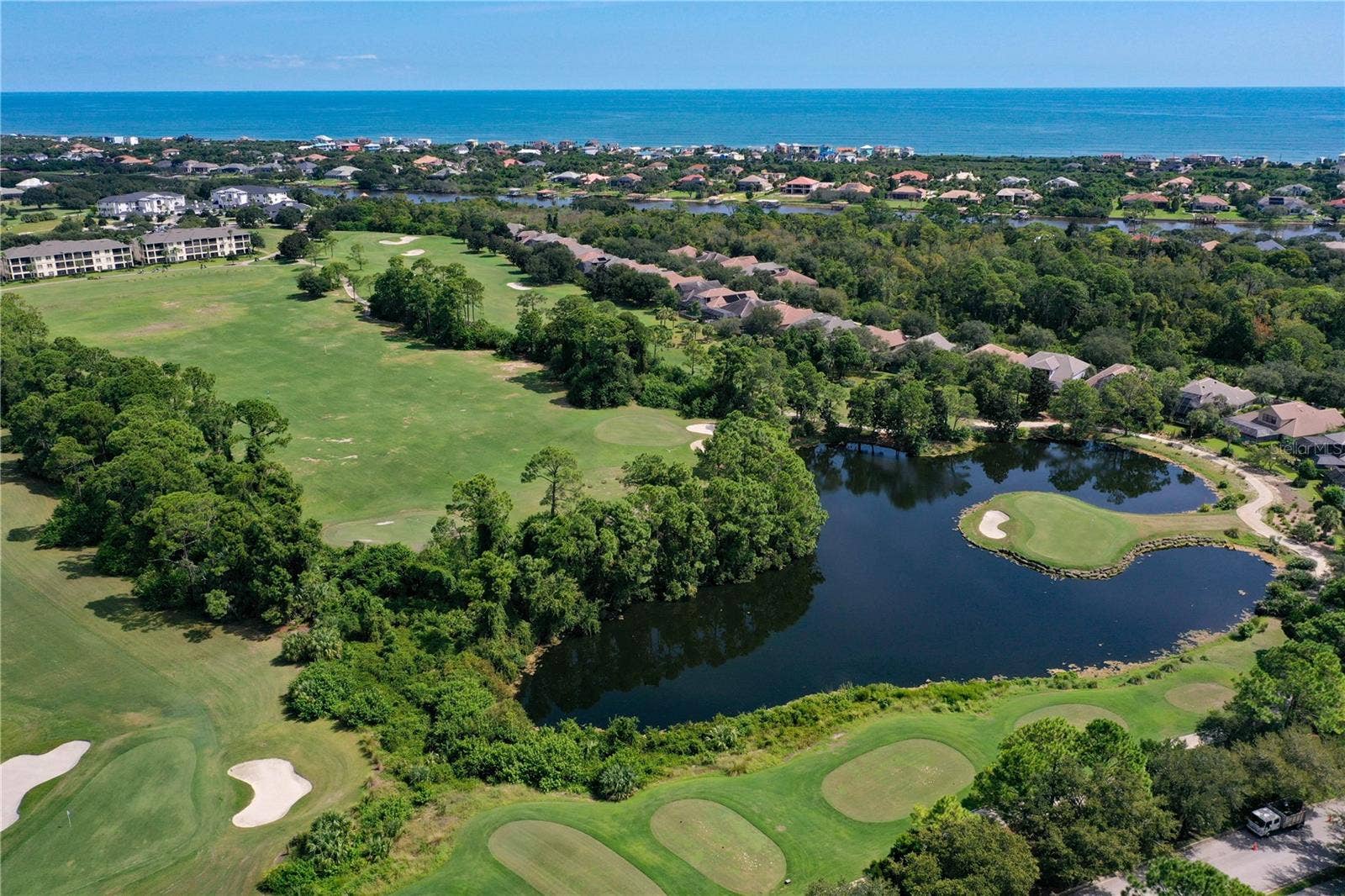 18 Hole Jack Nicklaus Signature Golf Course