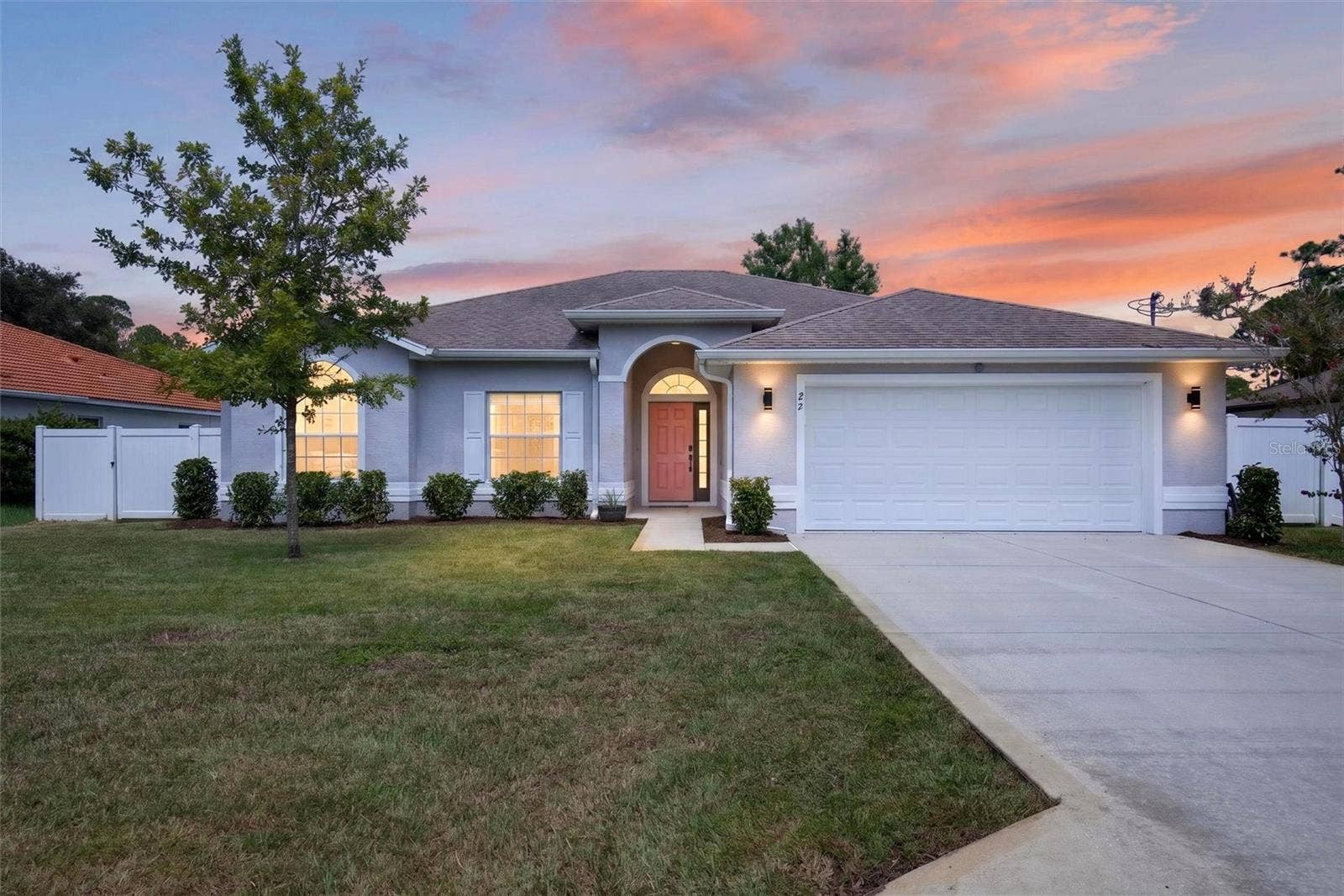 27 PORWYN LANE, Palm Coast, FL 32164 27 PORWYN LANE, Palm Coast, FL 32164